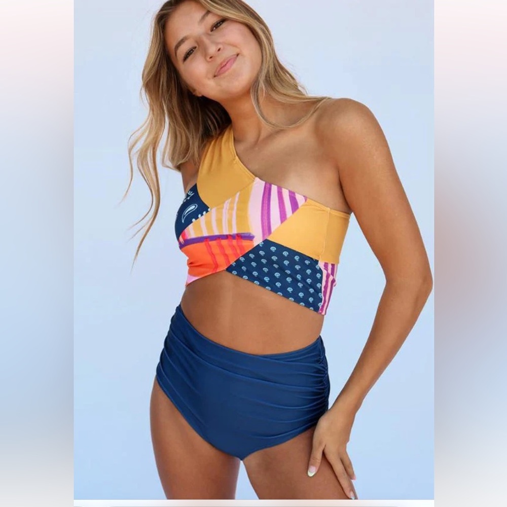 Colorful One-Shoulder Women's Swim Top